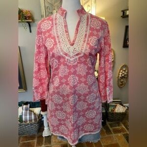 Brooks Brothers 346 pink floral cotton tunic with crochet lace trim.